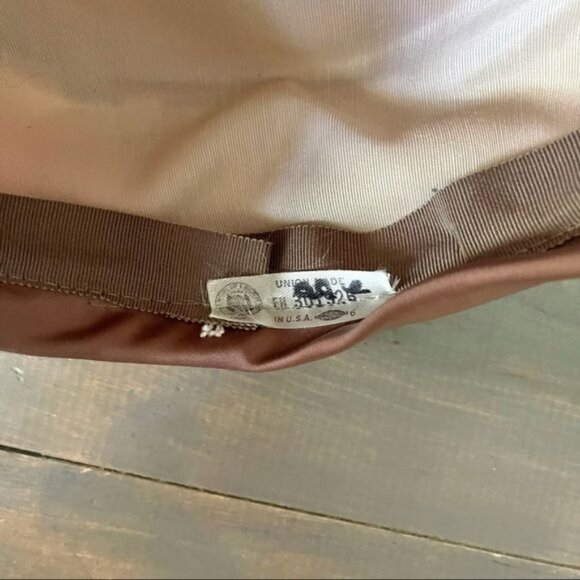 Vintage Union Made Toque Netted Hat Velvet Floral - Picture 8 of 10